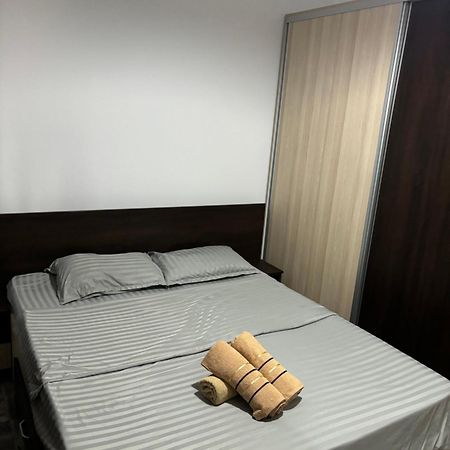 Sweet Home Iasi Airport 2 Екстериор снимка